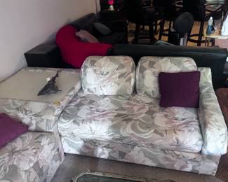 Corner sofa with matching table