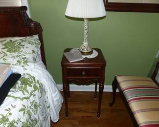 Mahogany Night Table & Pair of Lamps