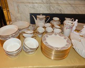  Lenox Versailles Dinnerware Set, Assorted Lenox Pieces