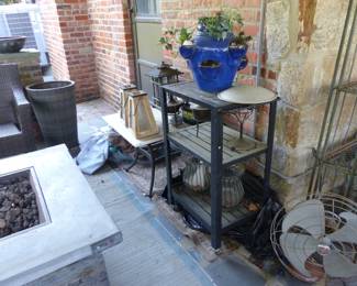 Outdoor Furniture & Fire Pit