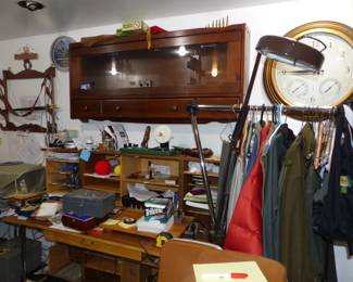 Loaded Basement, Hunting & Fishing Equipment, Clothing