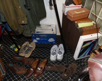 Loaded Basement, Bric-A-Brac, Hunting & Fishing Equipment, Shoes, Clothing