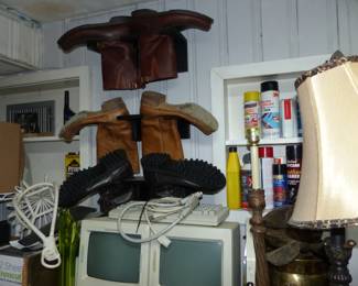 Electronics, Men's Boots