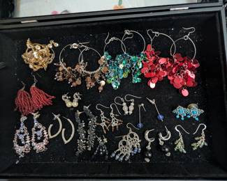 Earrings for Saturday only 