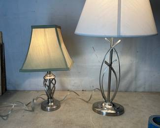Desktop lamps
