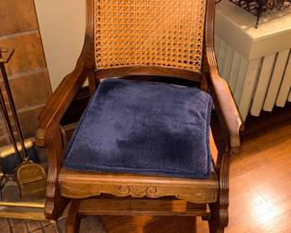Primitive New England  Maple Grandma Sewing Rocker!