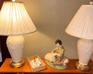 Vtg Lenox Iris Lamps!