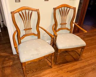 Drexel Heritage Furnishings North Carolina 2 Arm & 4 Wheat Back Dining Chairs!