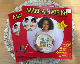 Vtg Make A Plate Craft Kit - Pair