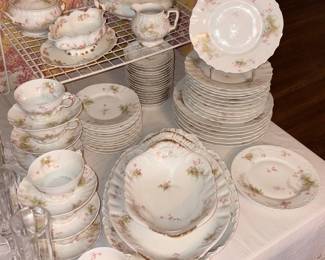 Theodore Haviland Limoges 73 Pc China Set!