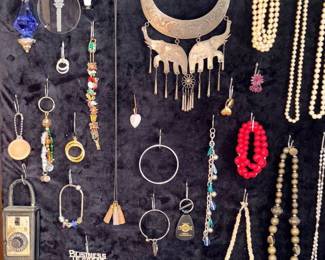 Eyeglasses, Jewelry, Etc!