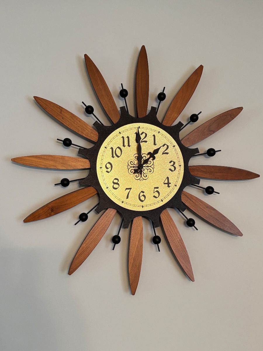 Mid Century Starburst Clock