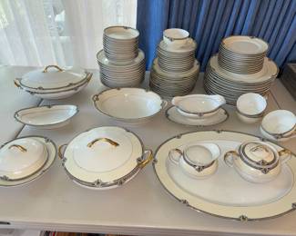 Noritake M Shirley Set