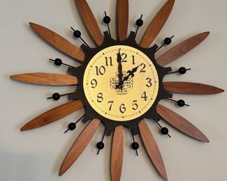 Mid Century Starburst Clock