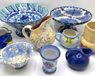 9 Pieces Mixed Ceramic Cake Plate, Pitchers, Creamers, Serving Bowl & More Lot #: 69