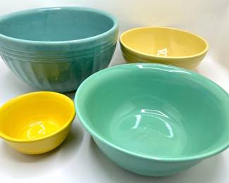  4 Vintage Ceramic Bowls, From Extra Large To Small, Smallest By Oxford Ware Lot #: 53