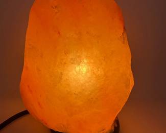 Salt Lamp On Wood Base Lot #: 152