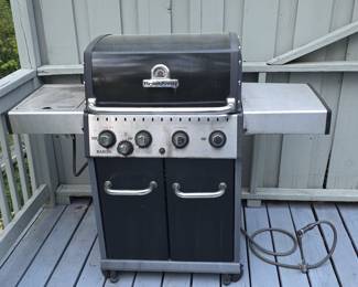 Broil King Baron 440 Pro Gas Grill