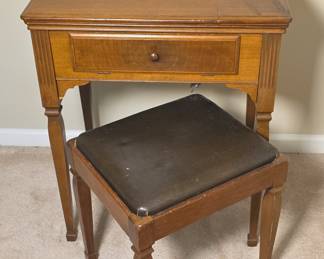 Singer Fashion Mate 248 Sewing Machine with Cabinet and Stool