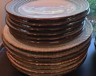 Set of 12 Textured Ceramic Dinner Plates