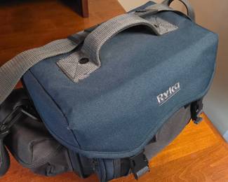 Sony CCD-FX228 Hi8 Handycam Video Camera Recorder