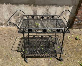 Tea cart