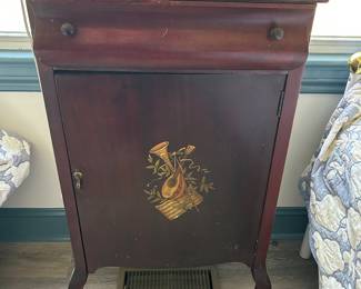Music cabinet