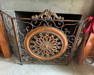 Fireplace screen
