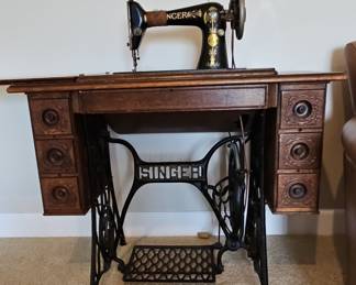 Singer "New Family" Treadle Sewing Machine with 6-Drawer Oak Cabinet
