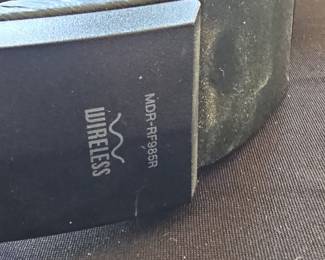 Sony MDR-RF985R Wireless Headphones