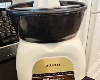 Proctor-Silex Juicit Automatic Juicer