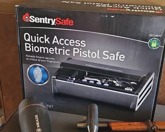 SentrySafe QAP1BE Quick Access Biometric Pistol Safe
