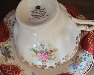 Royal Albert Empress Series "Catherine" Bone China Teacup and Saucer