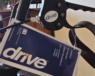 Drive Medical "R" Rollator Walker