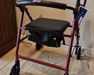 Drive Medical "R" Rollator Walker