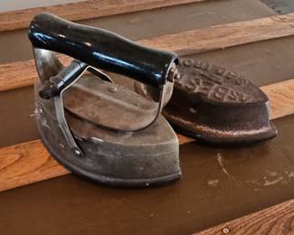 Antique Asbestos Sad Iron Set