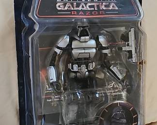 Battlestar Galactica Razor Guardian Cylon Action Figure