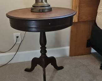 Antique Mahogany Tilt-Top Candlestand Table