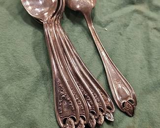 1847 Rogers Bros. "First Love" Silverplate Spoons (6-piece set)