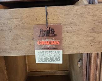 Broyhill Premier "Gracias" Sideboard/Credenza