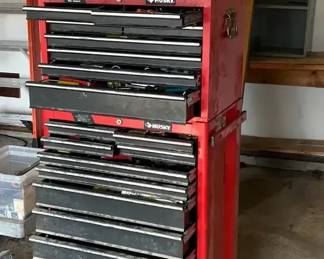 Husky 2 Tier Rolling Tool Chest Full Of Tools