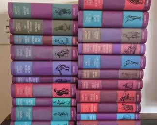 Charles Dickens Oxford Illustrated 21 Piece Set