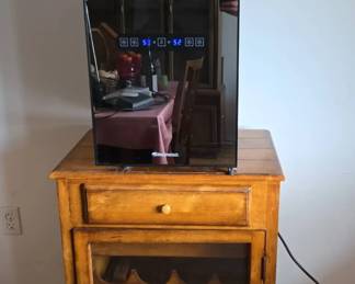 Wine Enthusiast Refrigerator And Wine Cabinet