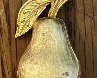 Trifari Pear Pendant $7.00