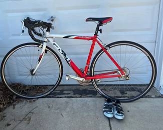 Fuji 7005 Racing Bicycle