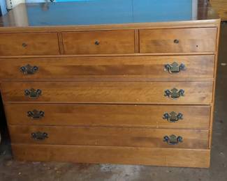 Ethan Allen 3 Drawer Dresser