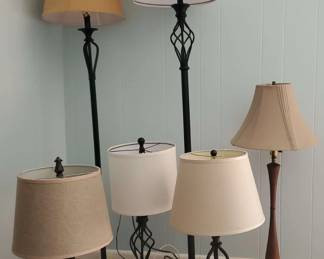 6 Lamp Lighting Lot