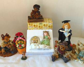 Boyds Bears, Precious Moments and other Collectible Figurines