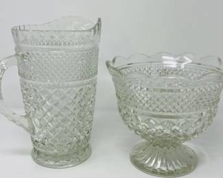 Vintage Anchor Hocking Pattern  Vintage Large Glass 2qt Pitcher