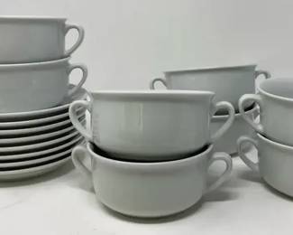 Set Of Eight William Sonoma Double Handled Soup Bowl Set